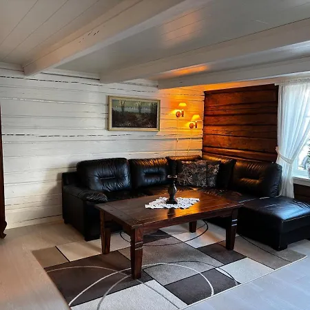 Authentic Log House In The Heart Of Lofoten