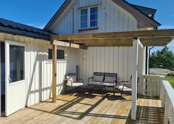 Casa vacanze Tommerhus I Sentrum Av Lofoten-stamsund